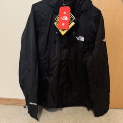 Men's North Face Jacket Size M- Brand New