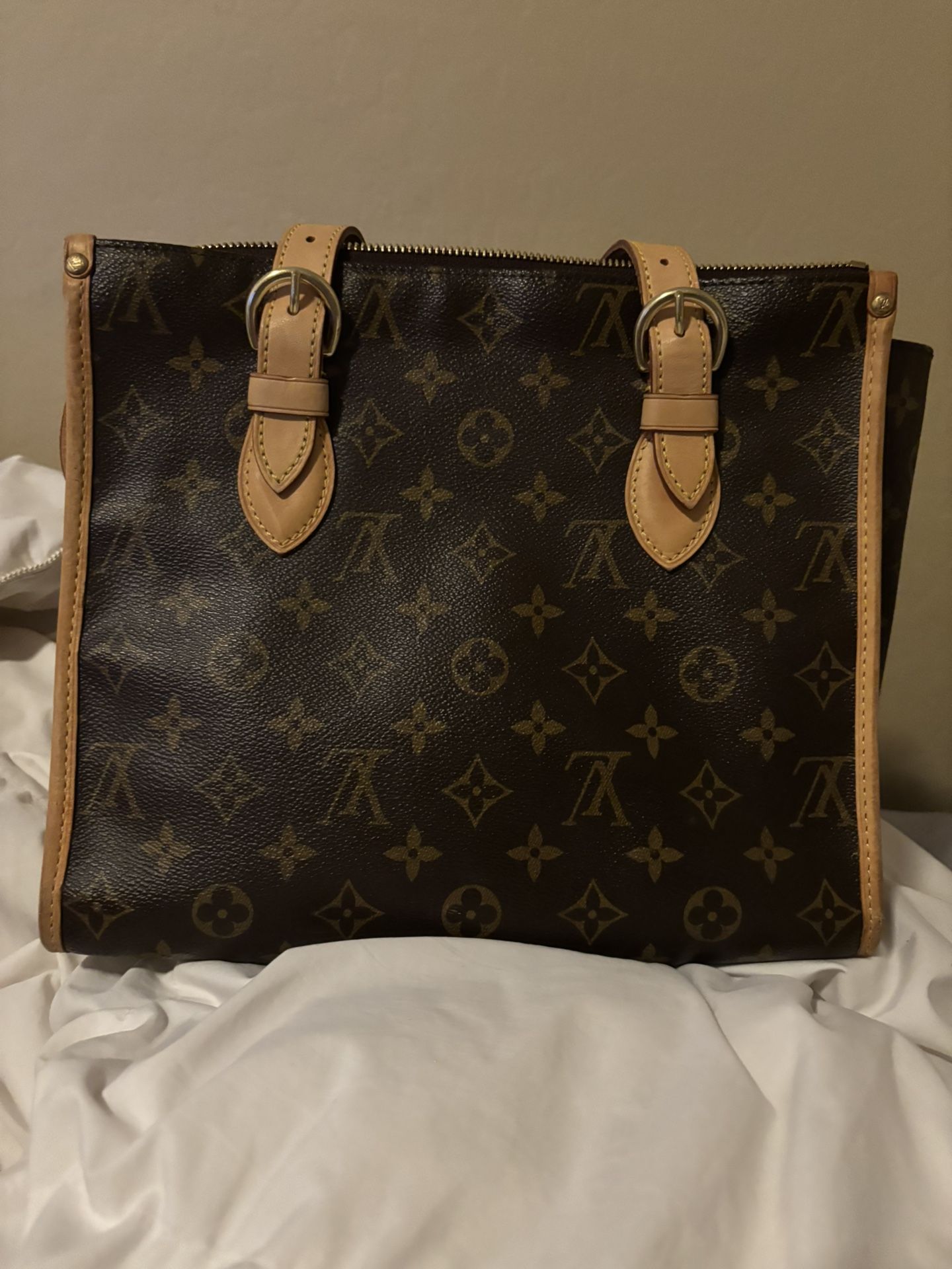 Louis Vuitton Handbag