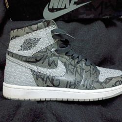 Nike Air Jordan 1 Retro High OG USA SIZE 10 