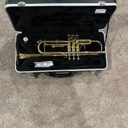 Trumpet With Cleaning/maintenance Supplies 