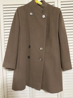 Women’s Classic style dress pea style longer length jacket/coat like new, size M