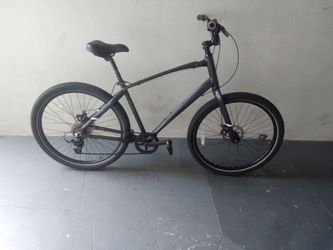 BICYCLE 8 SPEED SIZE 27,5 BRAND NEW