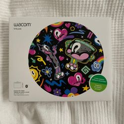 Wacom Intuos Tablet, Pistachio, 7.9” x 6.3”