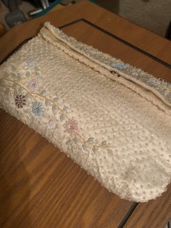 Vintage Purses Mostly Like New . Each $10 Or Buy (5) For $40
