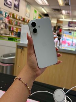 Iphone 17 256GB UNLOCKED 🔓 SIM TRAY