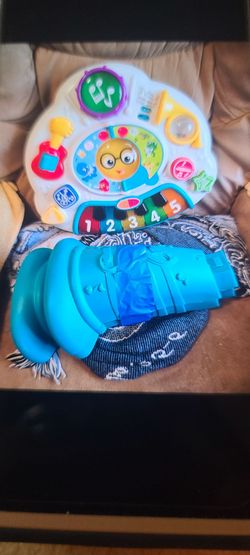 BABY EINSTEIN "DISCOVERING MUSIC ACTIVITY TABLE"