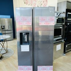 Samsung 27.4-cu ft Side-by-Side Refrigerator with Ice Maker (Fingerprint Resistant Black Stainless Steel) BXX 2