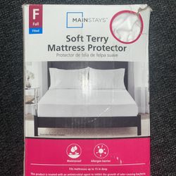 Soft Terry Mattress Protector