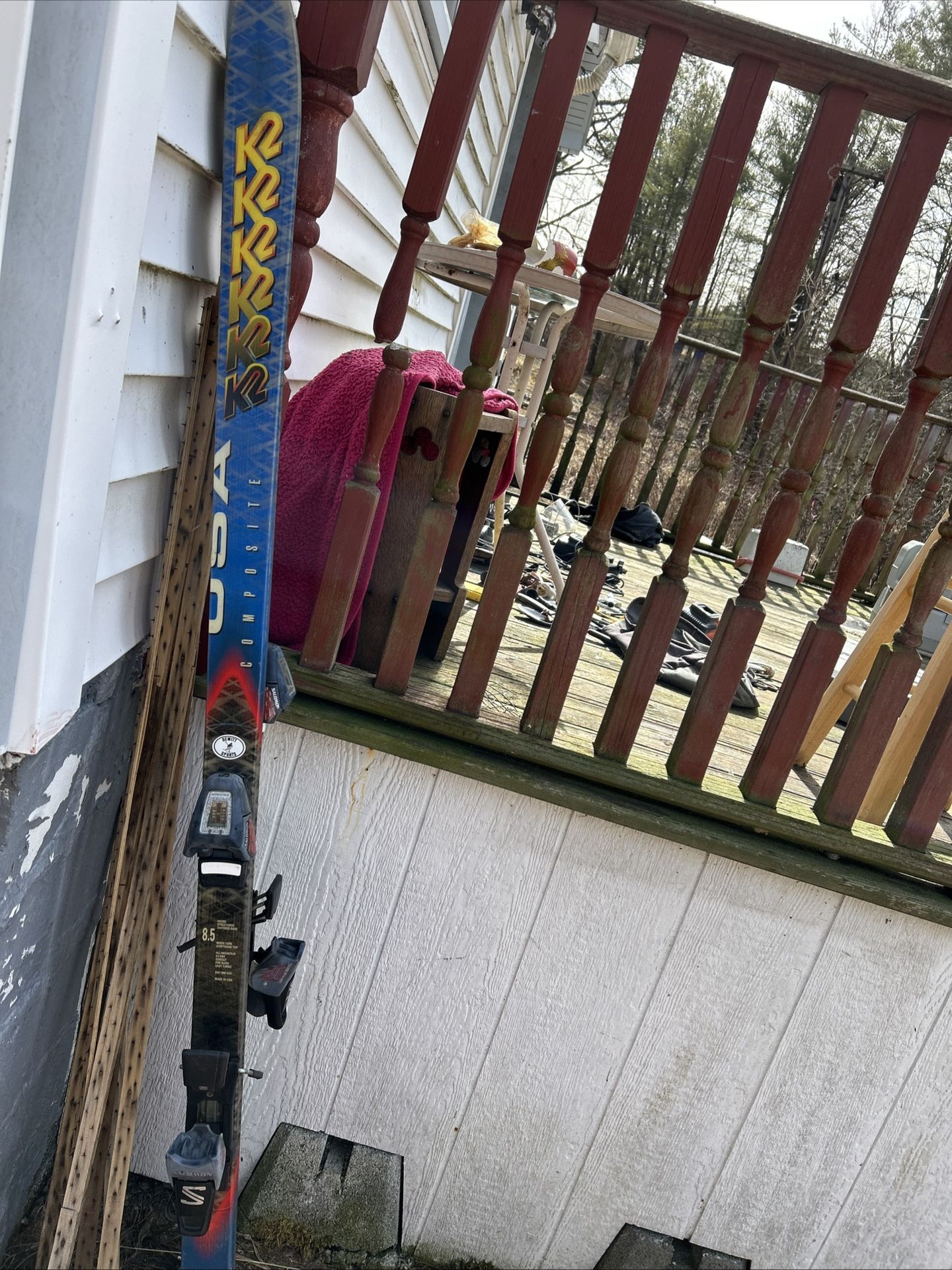Downhill Skis