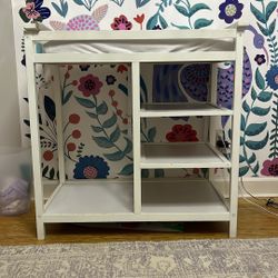 Baby Change Table With Curved Pad And 3 Free Change Table Sheets
