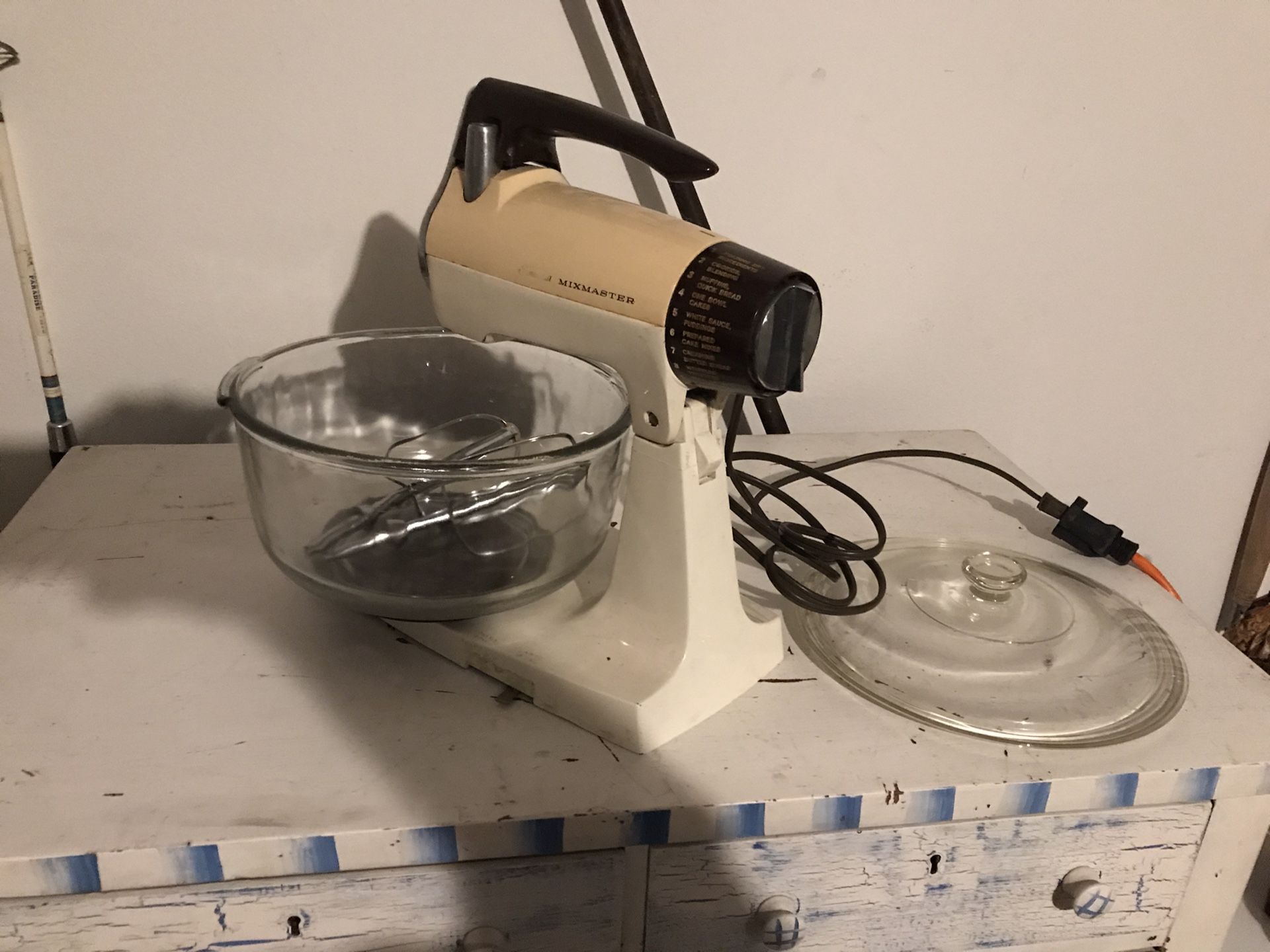 Sunbeam Mixmaster vintage still works