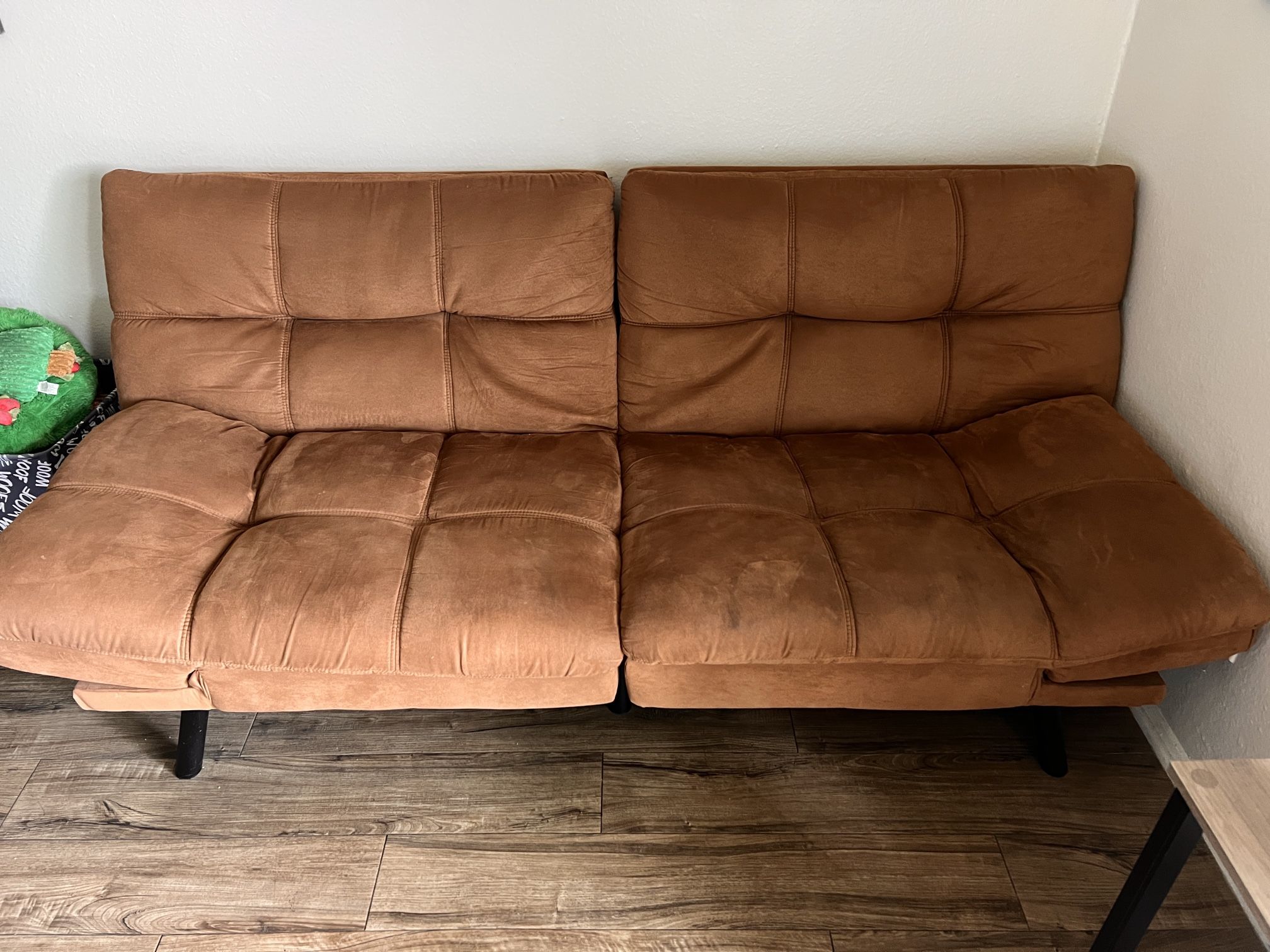 Futon / Couch