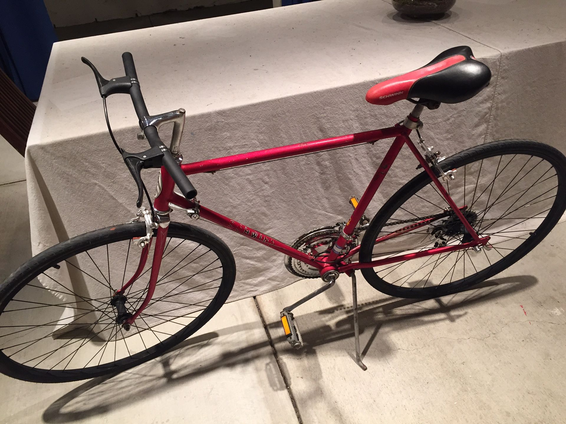 Vintage Chicago Schwinn Varsity Road Bike