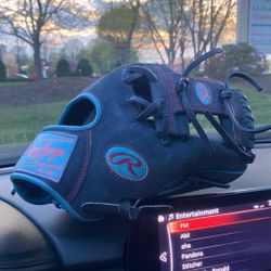 Baseball Glove 