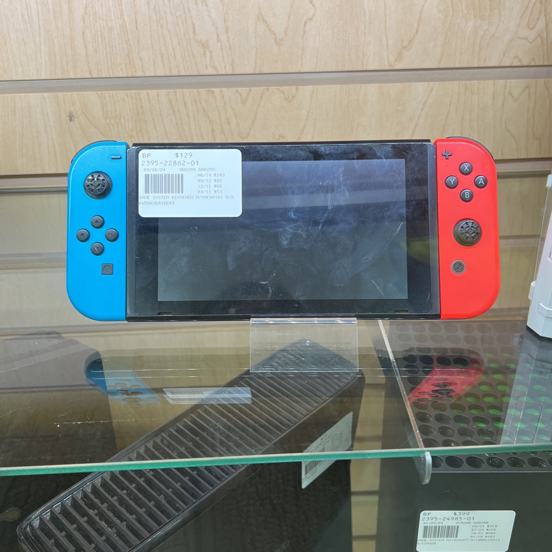 Nintendo Switch 