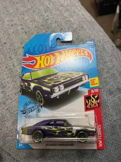 Hot Wheels 69 Dodge Charger 500