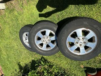 Ford Aluminum Wheels with Tires – 3 Set of 3