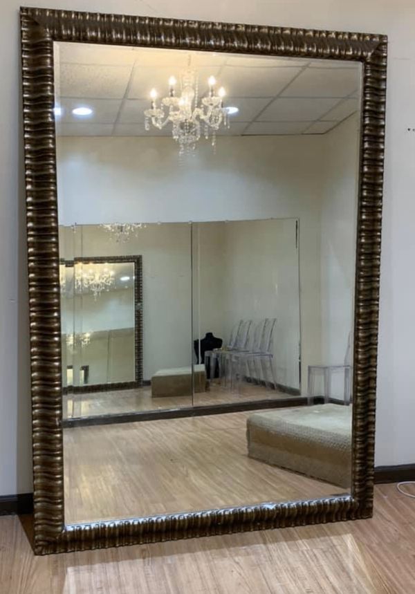 Antique mirror 80 inches tall ,56 inches wide for Sale in Carrollton, TX OfferUp