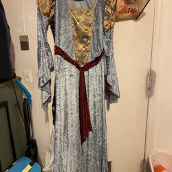 Halloween Lady’s Medieval Costume 