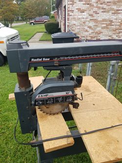 Radial saw