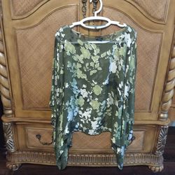 Sheer Cover Up/Poncho Style, 55% Silk  And 45% Rayon, Size 3x