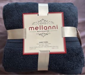 New 6 pack Hand Towels