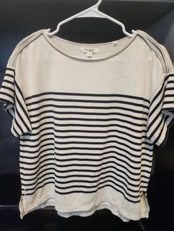 Brand new Max Studio London short sleeve top XS