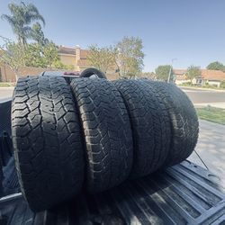 265/70/16 Hankook Dynapro AT2 Xtreme 60%+ Tread (4)