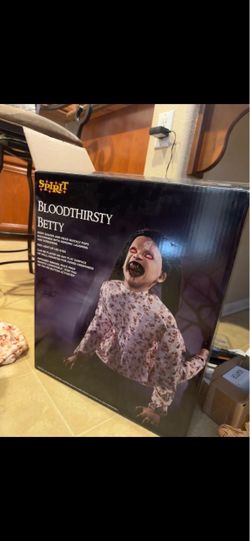 Spirit Halloween  Bloodthirsty  Betty