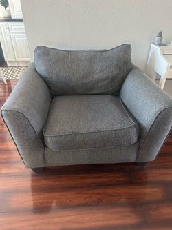 Love seat