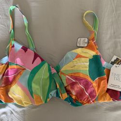 Time and Tru Bikini Top. New with tags.
