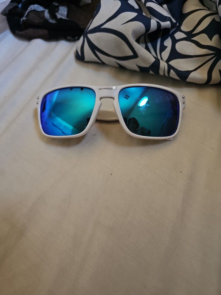 Oakley Glasses