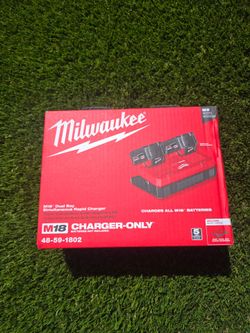 Dual  Rapid Charger Milwaukee M18