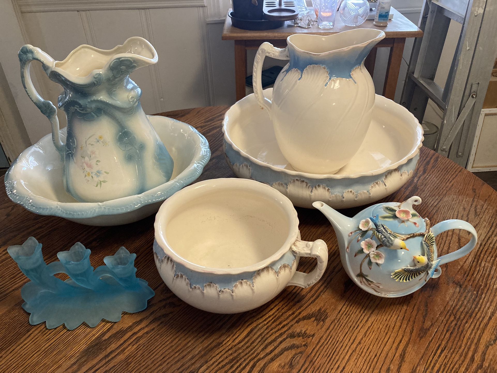 HUGE MOVING/STORAGE SALE FRIDAY/SATURDAY 122 BLUFF VIEW ST ASHLAND CITY 37015