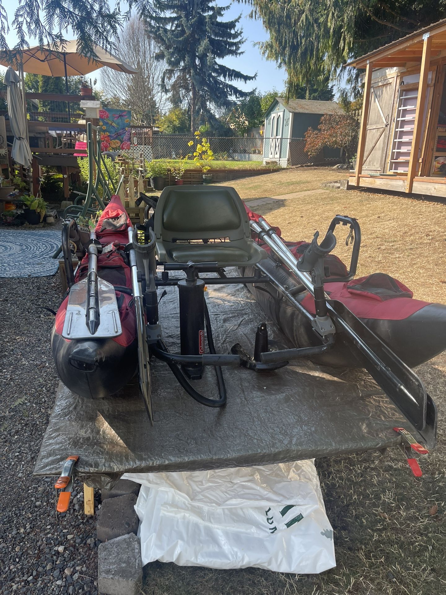 9’ Pontoon Boat 