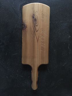 Serving board