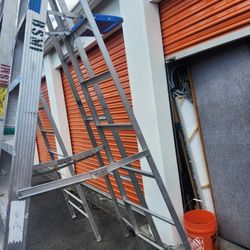 8' Aluminum Ladder