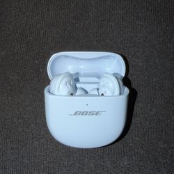 Bose QuietComfort Ultra Noise Cancelling Bluetooth Wireless Earbuds - Moonstone Blue