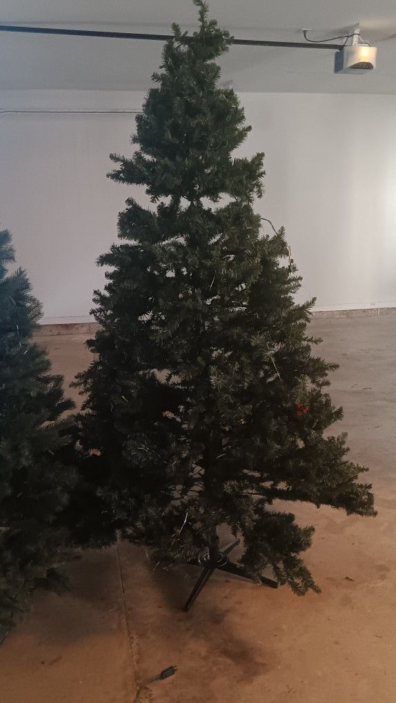 Christmas tree with lights- FREE