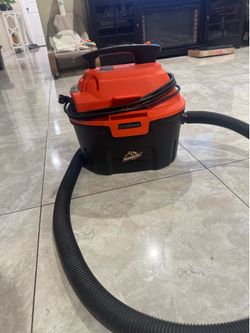 Car vacuum