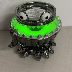 Brand New Bath & Body Works Light Up Glowing Monster 3-Wick Candleholder Stand Pedestal