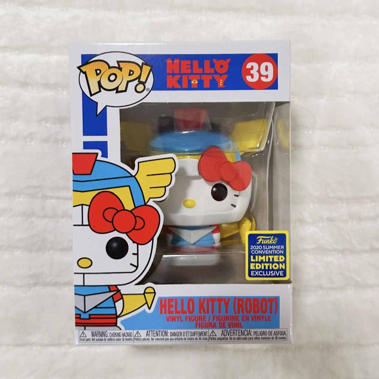 Funko Pop Hello Kitty Robot #39 SDCC Shared Exclusive New