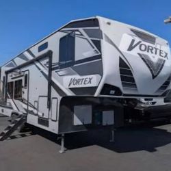 2022 Vortex 3219 VXL Genesis Supreme