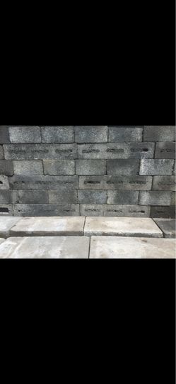 New 4x8x16 Concrete Blocks – Approximately 100 Available