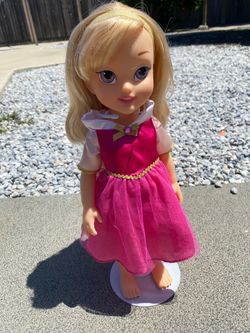 Disney Store Princess Collection Aurora 15" Toddler Doll Sleeping Beauty
