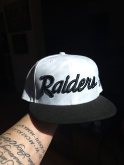 New Era Raider Fitted Cap