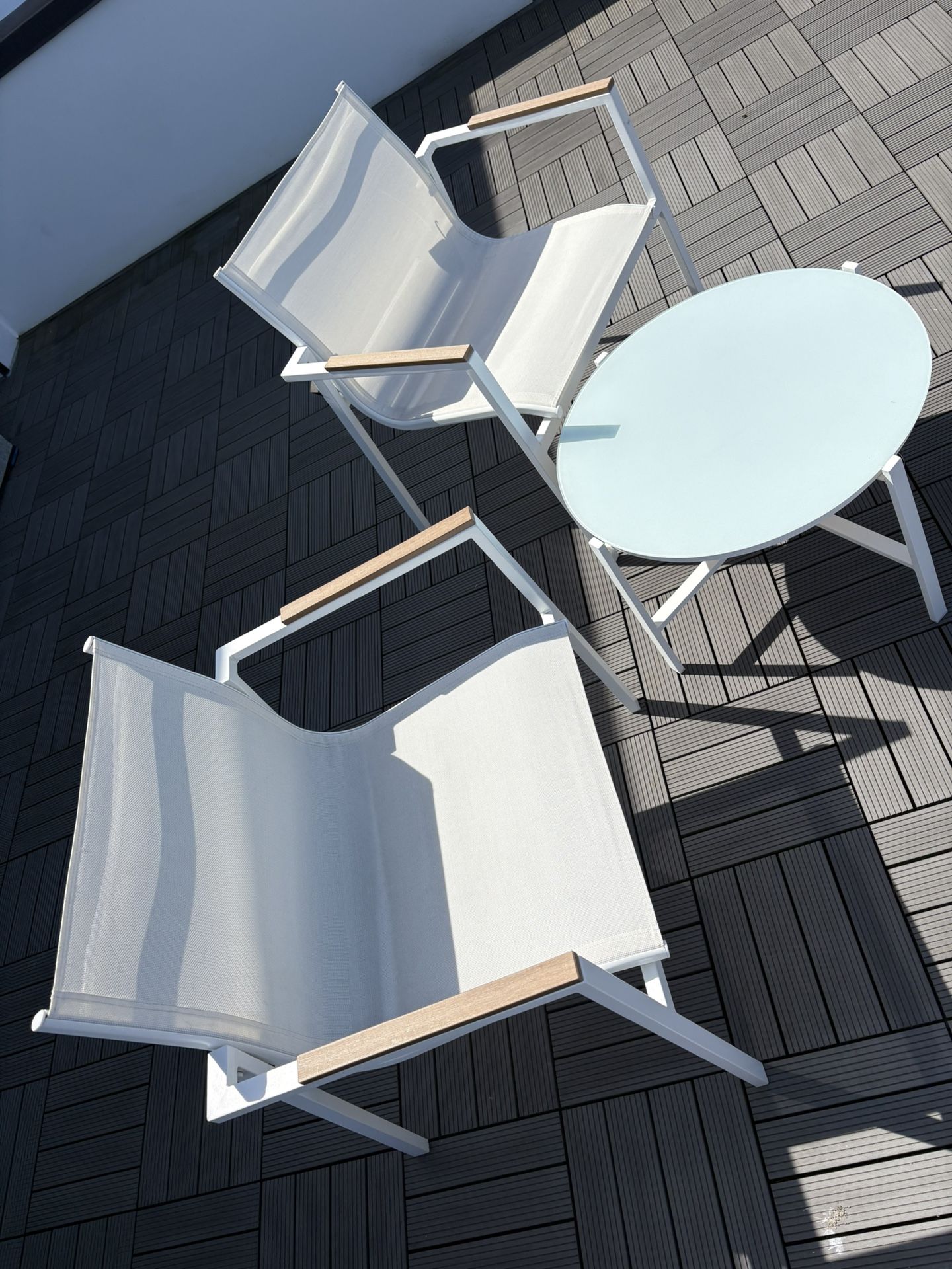 Patio Table And Chairs 