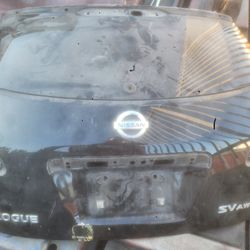 Nissan Rogue Trunk 