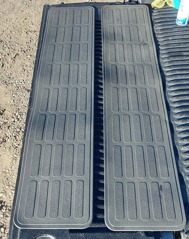 Grey Chevy Runner Mats