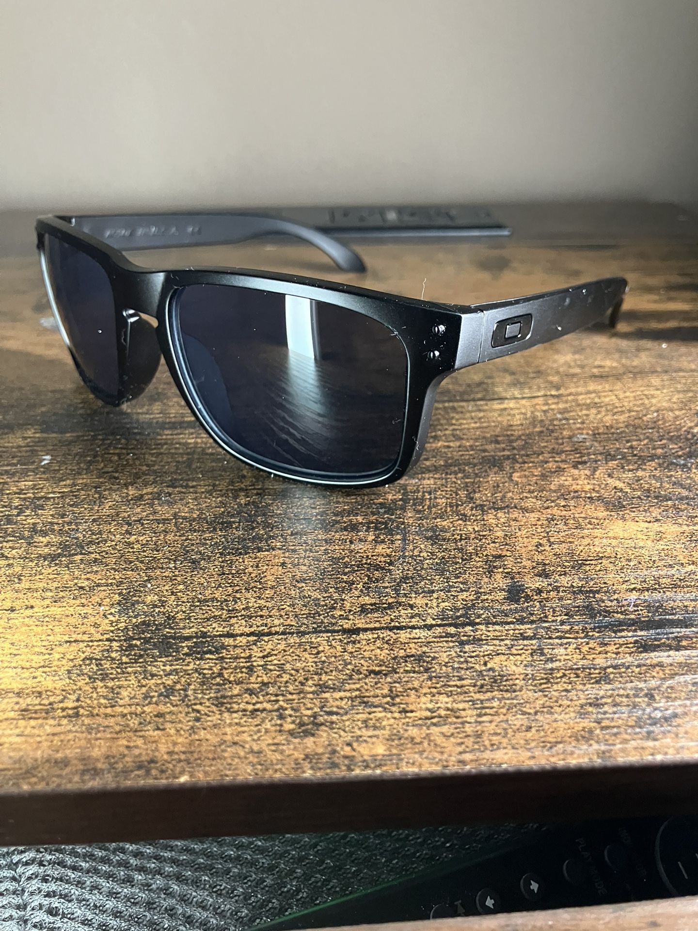 Oakley Holbrook Sunglasses 